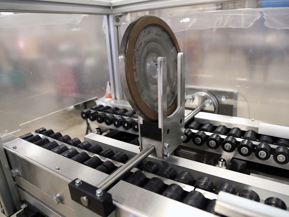 Positioning & Orienting Conveyors - Rotate, Invert, Up-End Product